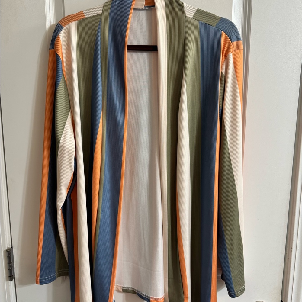 Light Weight Ribbed Fabric Cardigan